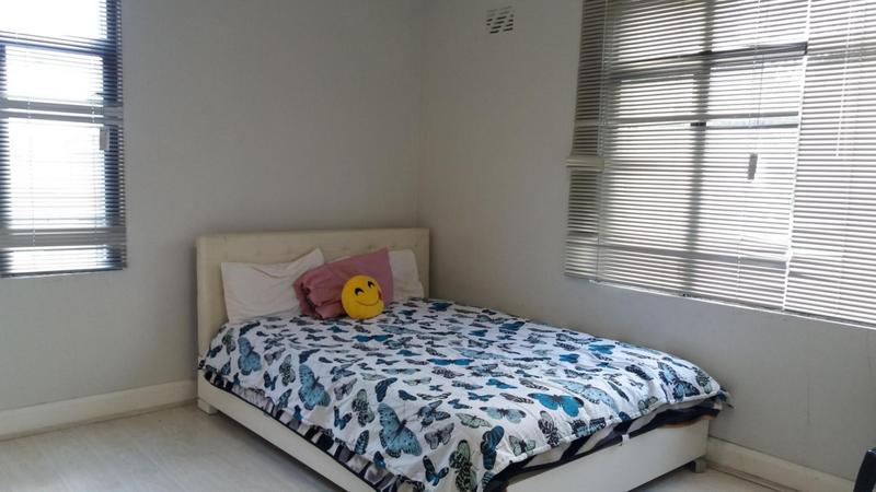 To Let 2 Bedroom Property for Rent in Rondebosch Western Cape